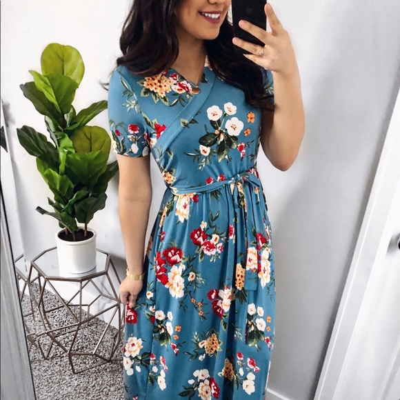 Maxi Floral Dress - Picture 5 of 5